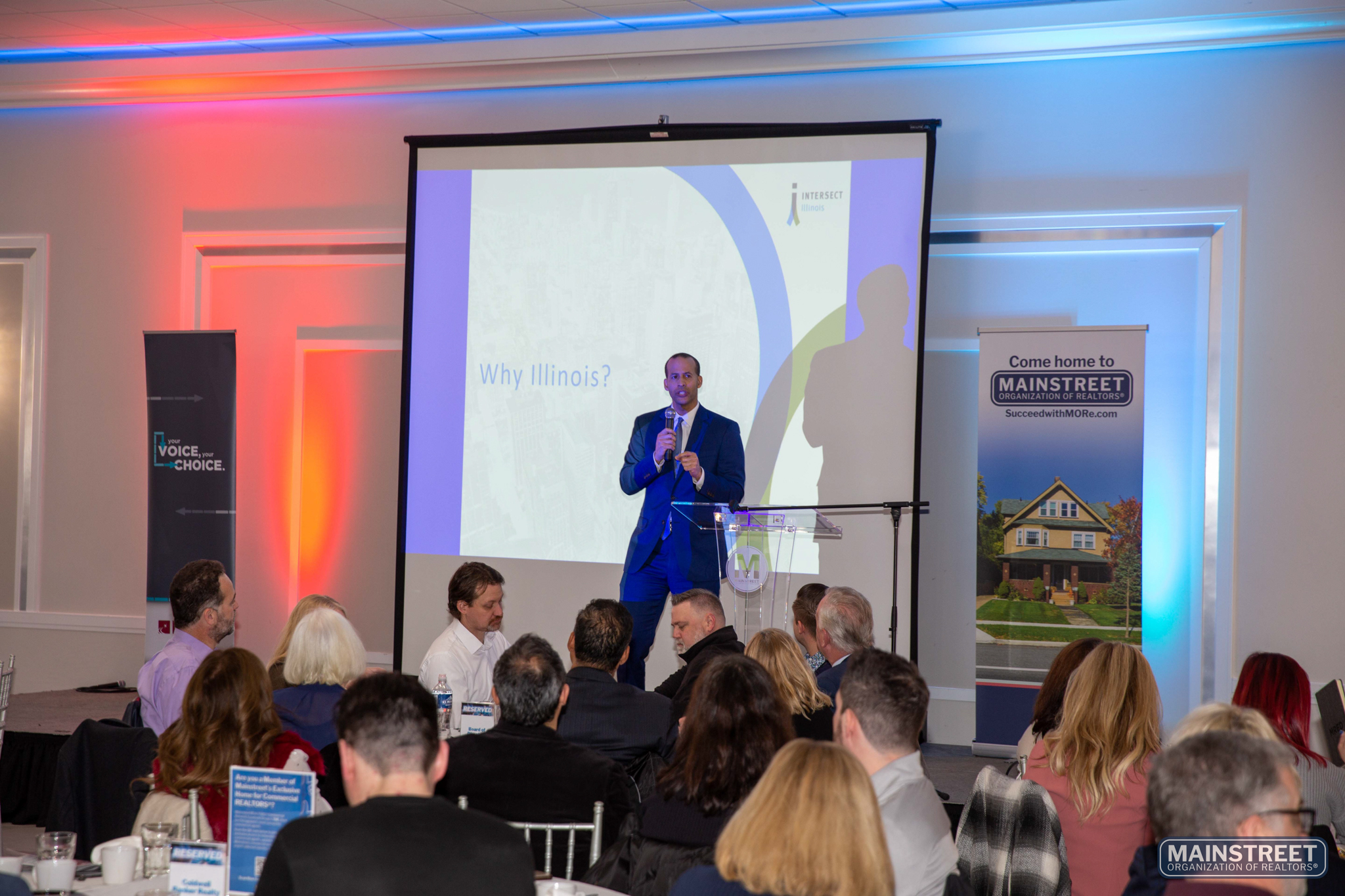 Illinois Intersect CEO, Dan Seals at the Economic Outlook Breakfast